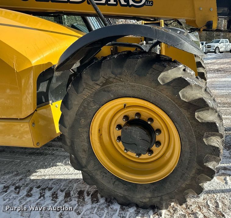 image for item LO9376 2019 Caterpillar TL642D  telehandler