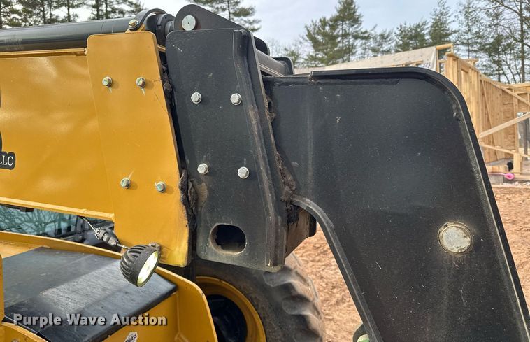 image for item LO9377 2019 Caterpillar TL642D  telehandler