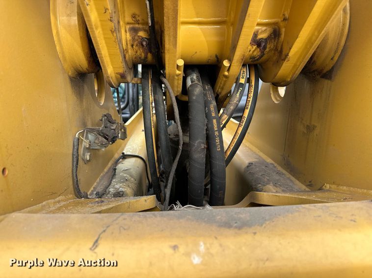 image for item LO9377 2019 Caterpillar TL642D  telehandler