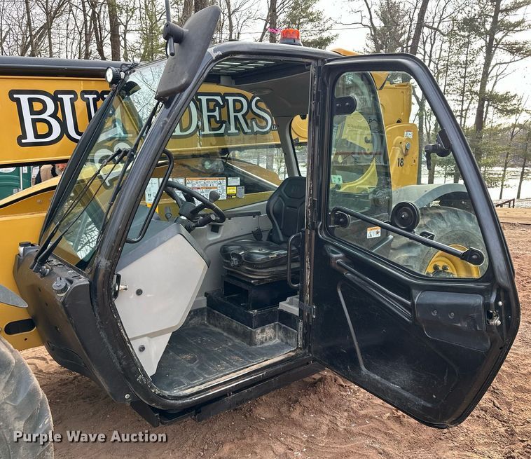 image for item LO9377 2019 Caterpillar TL642D  telehandler