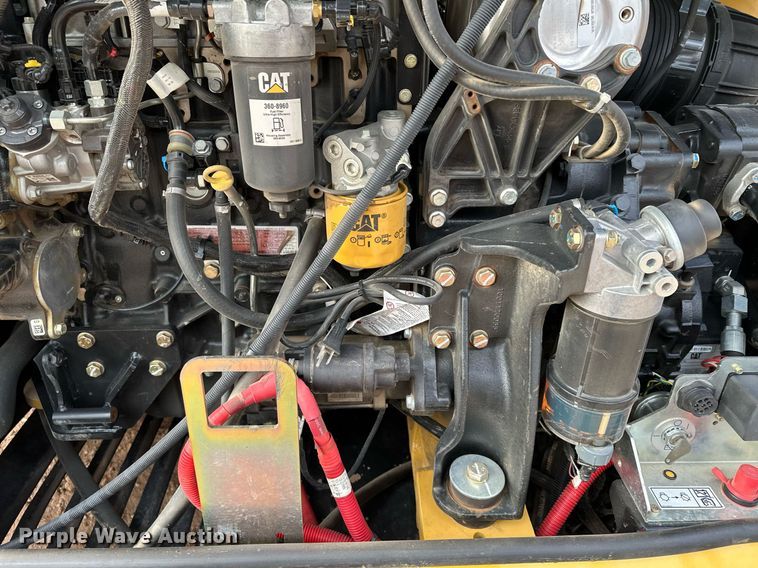 image for item LO9377 2019 Caterpillar TL642D  telehandler