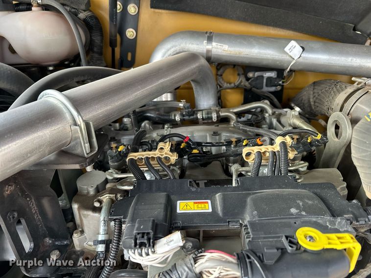 image for item LO9377 2019 Caterpillar TL642D  telehandler