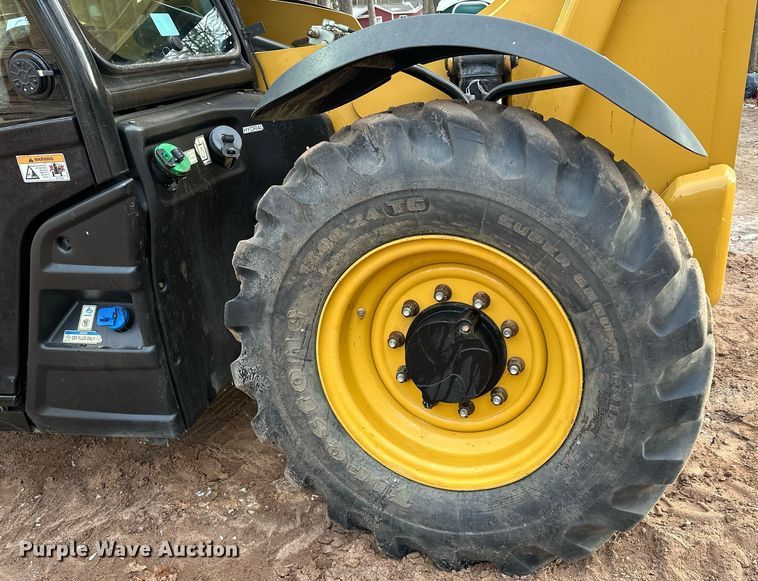 image for item LO9377 2019 Caterpillar TL642D  telehandler