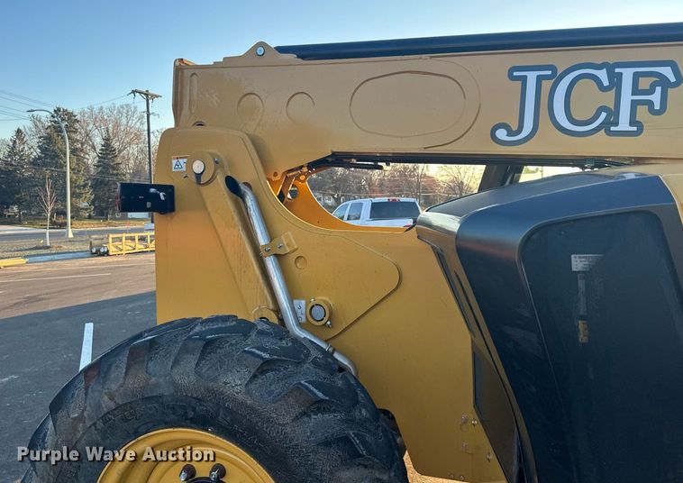 image for item LO9378 2020 Caterpillar TL642D  telehandler