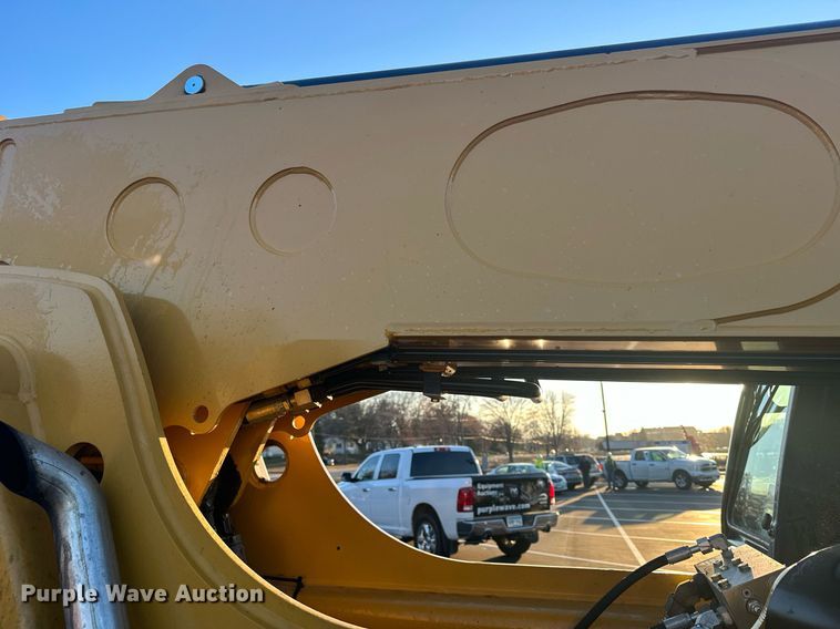 image for item LO9378 2020 Caterpillar TL642D  telehandler