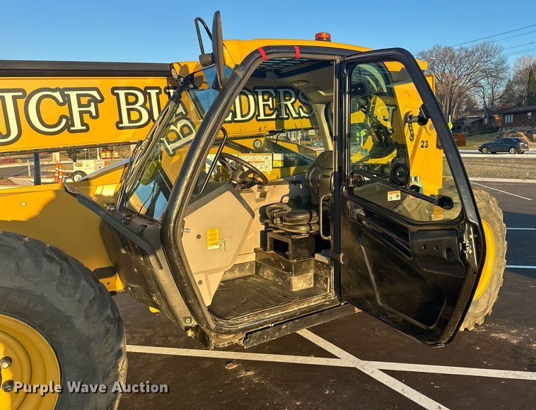 image for item LO9378 2020 Caterpillar TL642D  telehandler