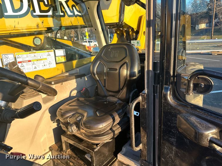 image for item LO9378 2020 Caterpillar TL642D  telehandler
