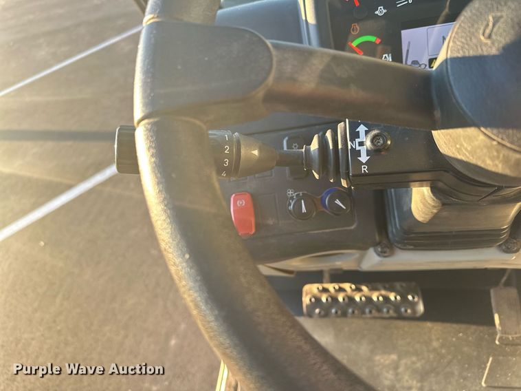 image for item LO9378 2020 Caterpillar TL642D  telehandler