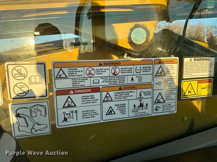 image for item LO9378 2020 Caterpillar TL642D  telehandler