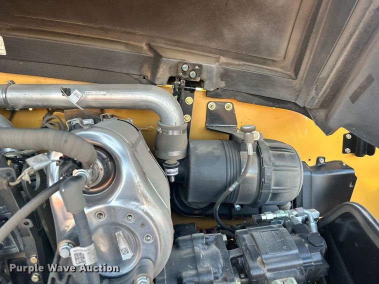 image for item LO9378 2020 Caterpillar TL642D  telehandler