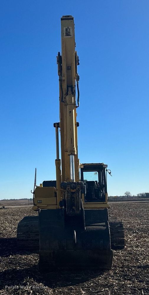 image for item LO9383 2004 Komatsu PC400LC-7L  excavator