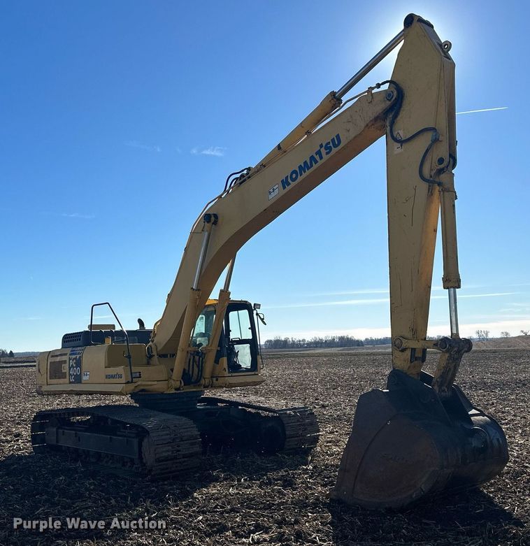 image for item LO9383 2004 Komatsu PC400LC-7L  excavator