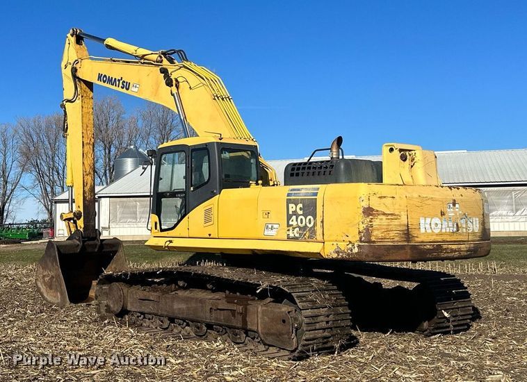 image for item LO9383 2004 Komatsu PC400LC-7L  excavator