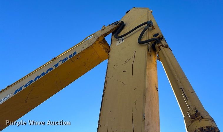 image for item LO9383 2004 Komatsu PC400LC-7L  excavator