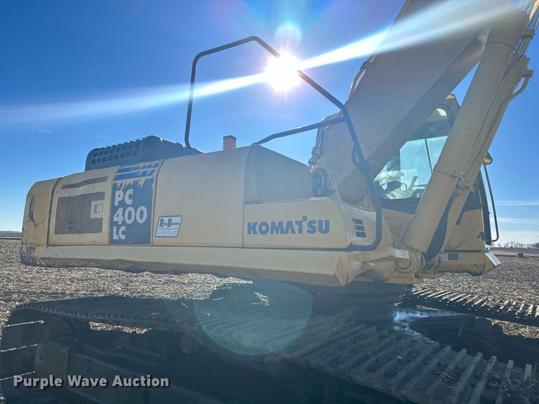 image for item LO9383 2004 Komatsu PC400LC-7L  excavator