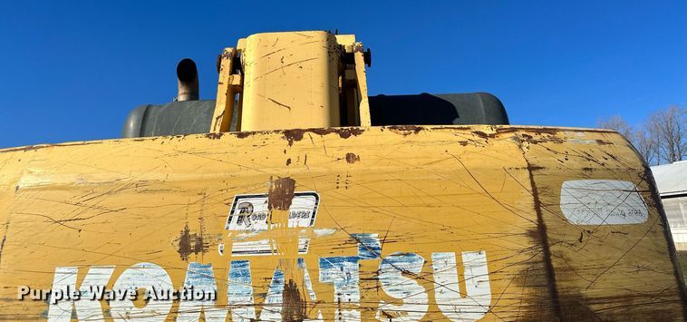 image for item LO9383 2004 Komatsu PC400LC-7L  excavator