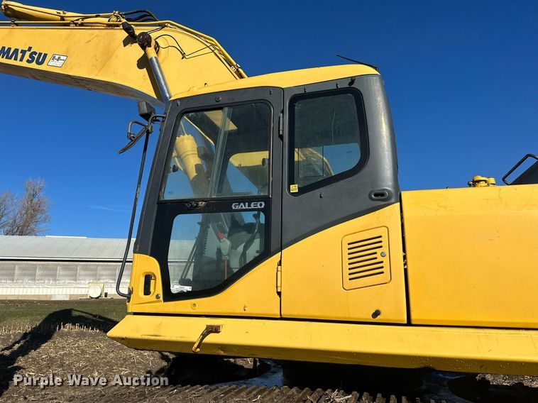 image for item LO9383 2004 Komatsu PC400LC-7L  excavator