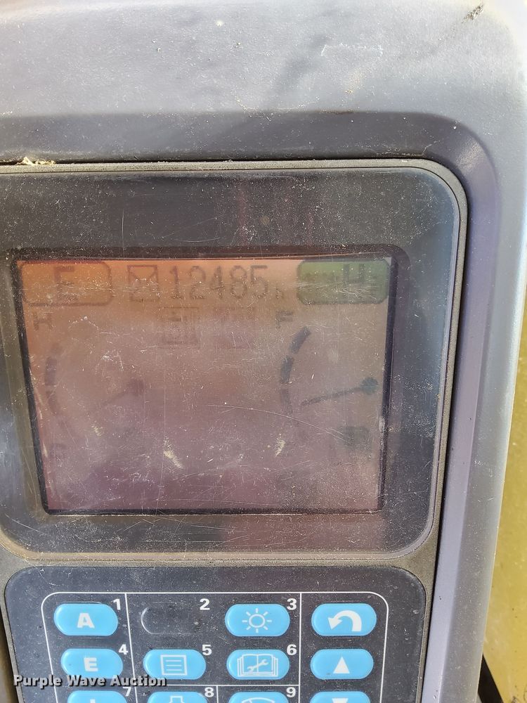 image for item LO9383 2004 Komatsu PC400LC-7L  excavator