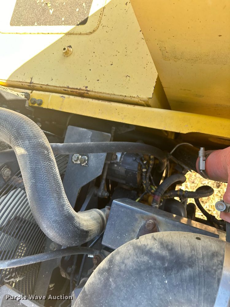 image for item LO9383 2004 Komatsu PC400LC-7L  excavator