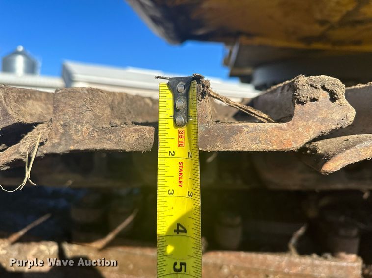 image for item LO9383 2004 Komatsu PC400LC-7L  excavator