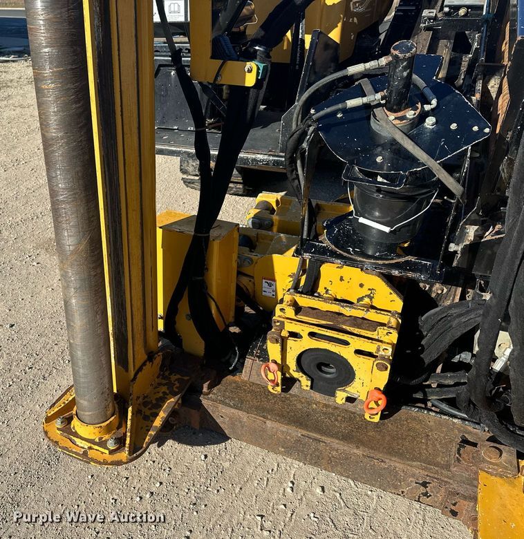 image for item LO9391 2019 Vermeer D24X40III  directional boring unit