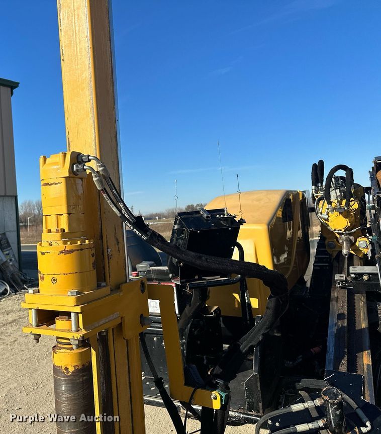 image for item LO9391 2019 Vermeer D24X40III  directional boring unit