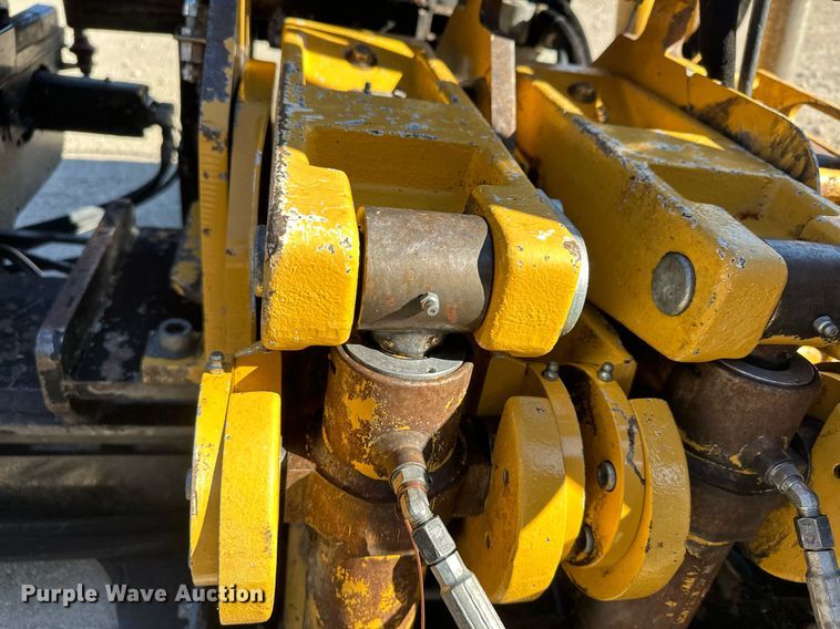 image for item LO9391 2019 Vermeer D24X40III  directional boring unit