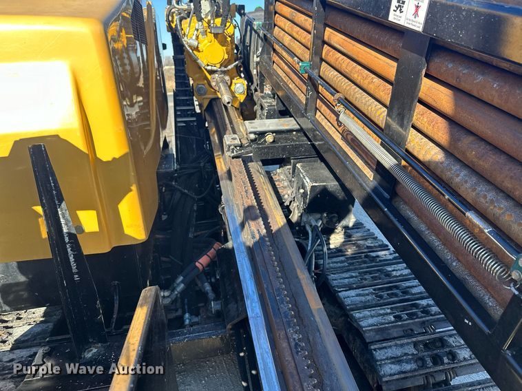 image for item LO9391 2019 Vermeer D24X40III  directional boring unit
