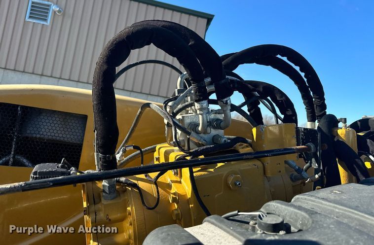 image for item LO9391 2019 Vermeer D24X40III  directional boring unit