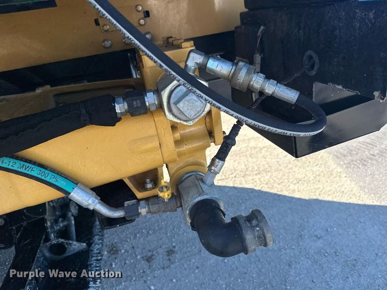 image for item LO9391 2019 Vermeer D24X40III  directional boring unit