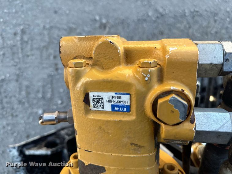 image for item LO9391 2019 Vermeer D24X40III  directional boring unit