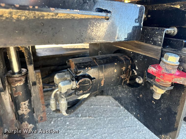 image for item LO9391 2019 Vermeer D24X40III  directional boring unit