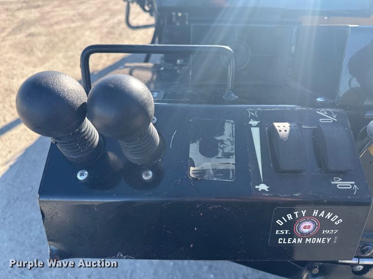 image for item LO9391 2019 Vermeer D24X40III  directional boring unit