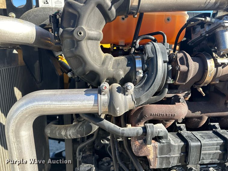 image for item LO9391 2019 Vermeer D24X40III  directional boring unit