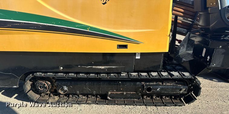 image for item LO9391 2019 Vermeer D24X40III  directional boring unit
