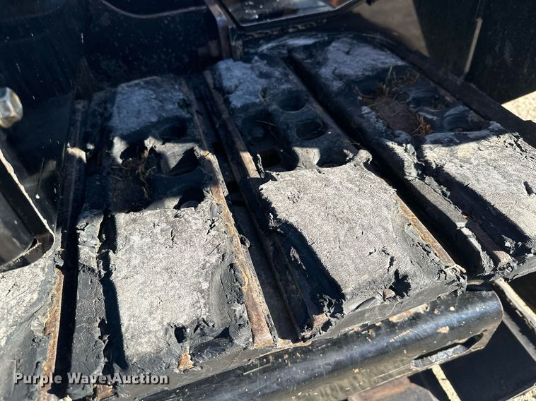 image for item LO9391 2019 Vermeer D24X40III  directional boring unit