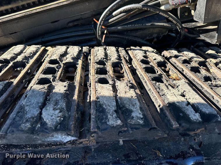 image for item LO9391 2019 Vermeer D24X40III  directional boring unit