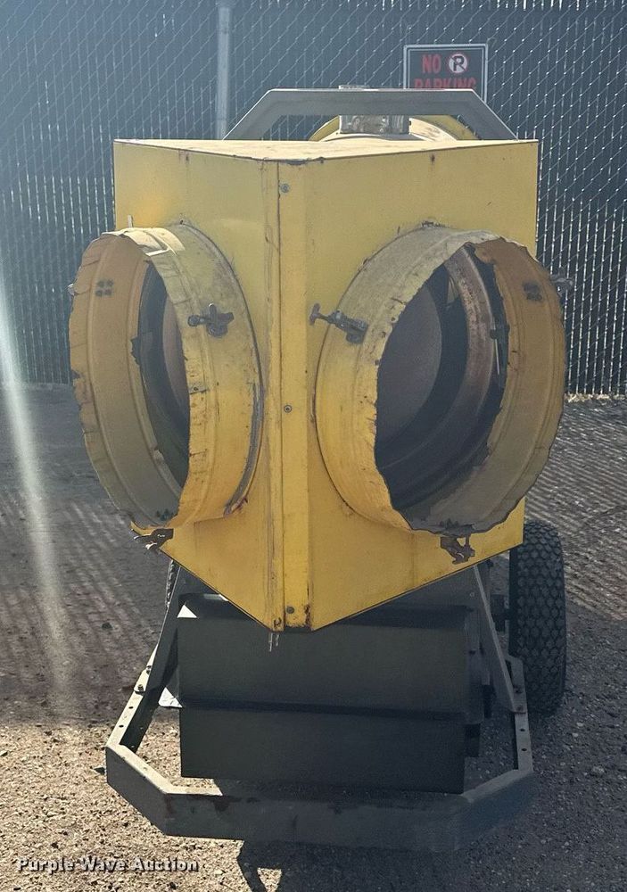 image for item LO9394 2014 Wacker Neuson HI400 HD  shop heater