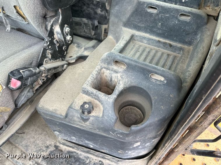 image for item LO9402 2010 John Deere 624K  wheel loader