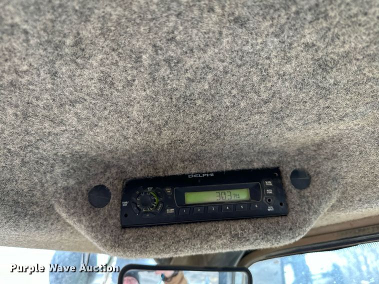 image for item LO9402 2010 John Deere 624K  wheel loader