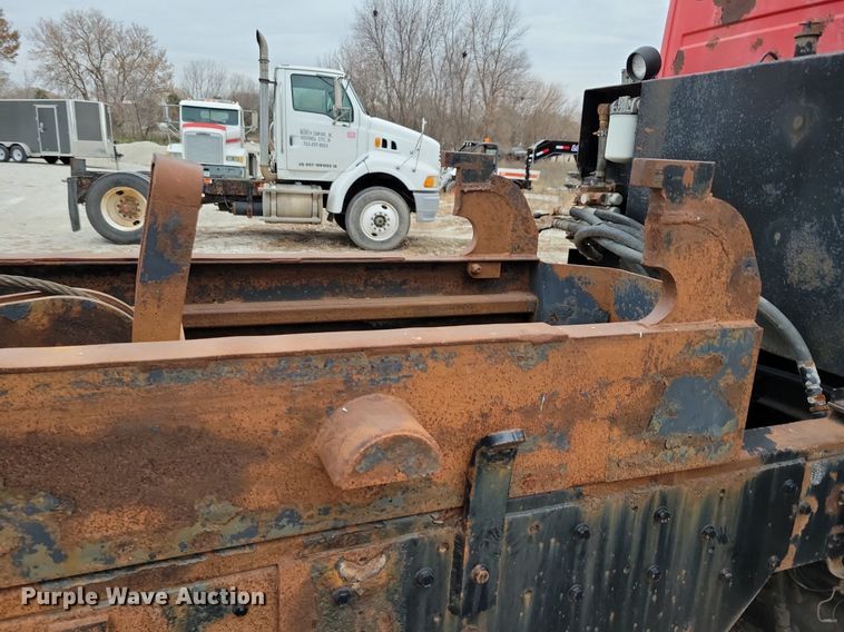 image for item LO9963 1989 Freightliner FLC 112  roll-off container truck