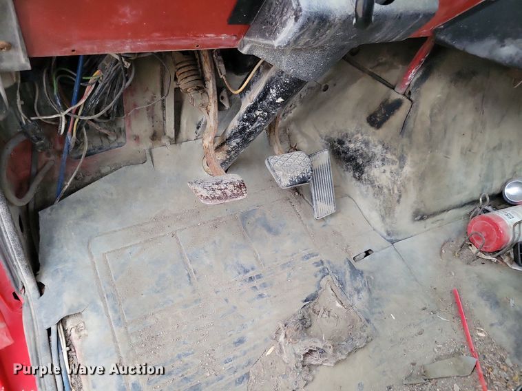 image for item LO9963 1989 Freightliner FLC 112  roll-off container truck