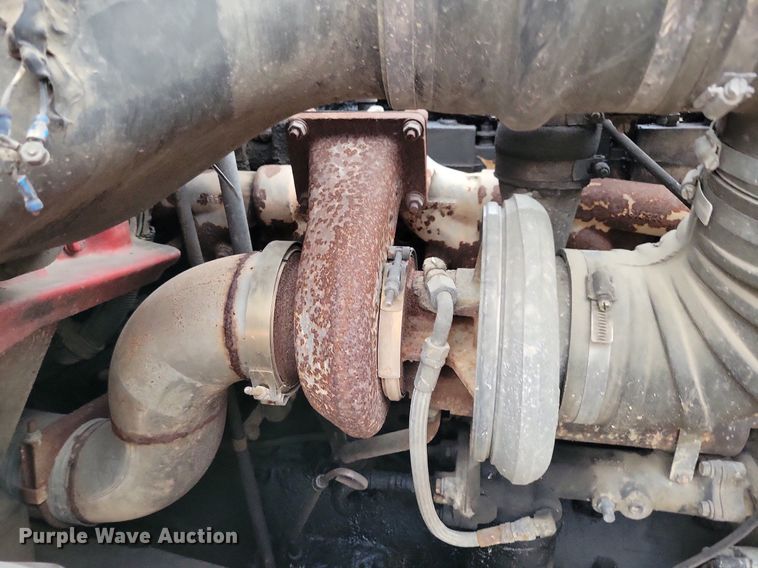 image for item LO9963 1989 Freightliner FLC 112  roll-off container truck