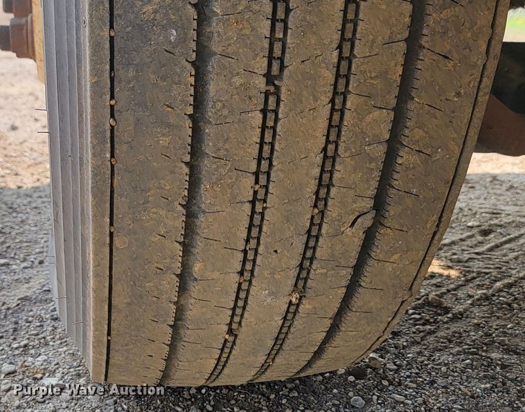 image for item LQ9256 2004 Sterling Condor  refuse truck