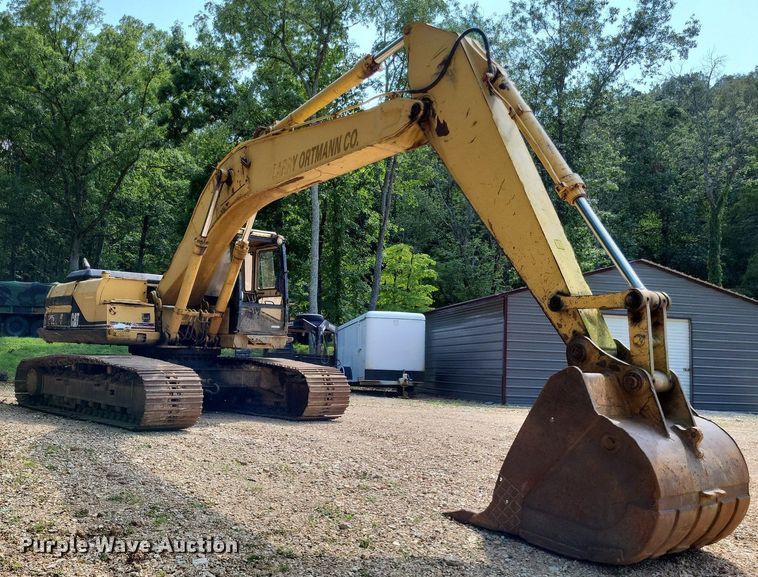image for item LS9681 1994 Caterpillar  322L excavator