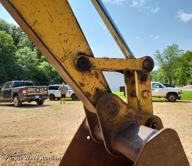 image for item LS9681 1994 Caterpillar  322L excavator