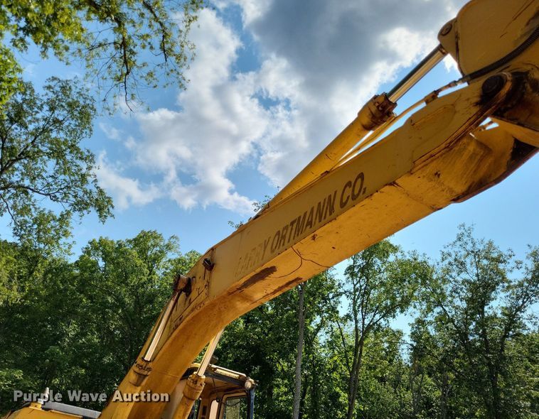 image for item LS9681 1994 Caterpillar  322L excavator