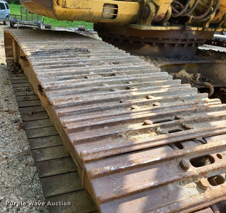 image for item LS9681 1994 Caterpillar  322L excavator