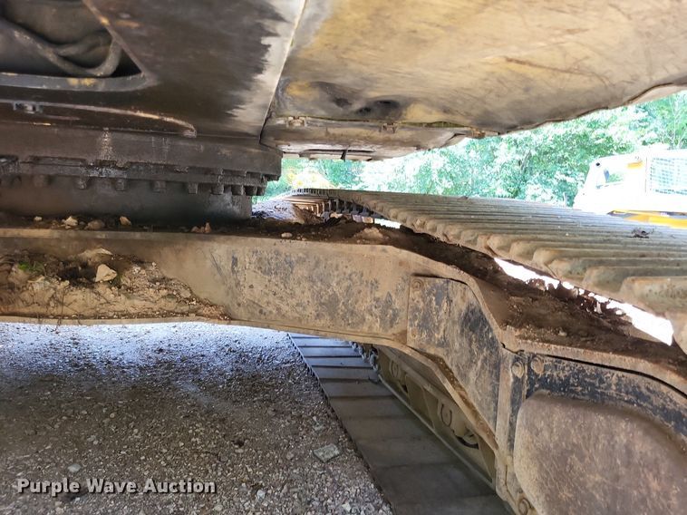 image for item LS9681 1994 Caterpillar  322L excavator