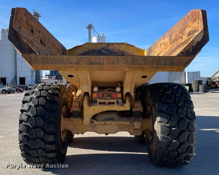 image for item LV9249 2014 Caterpillar 740B  haul truck